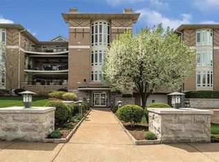 7310 Forsyth Blvd APT 102, Saint Louis, MO 63105