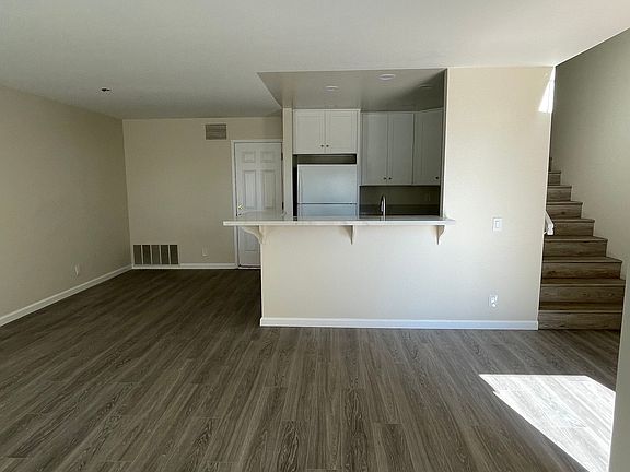 2nd image of 4185 Porte De Palmas Unit 166