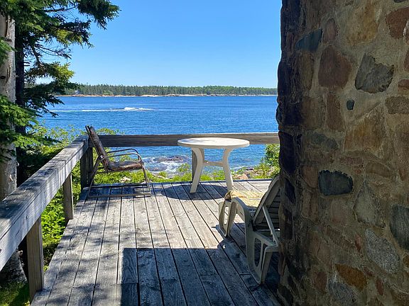 2nd image of 183 Lighthouse Point Road