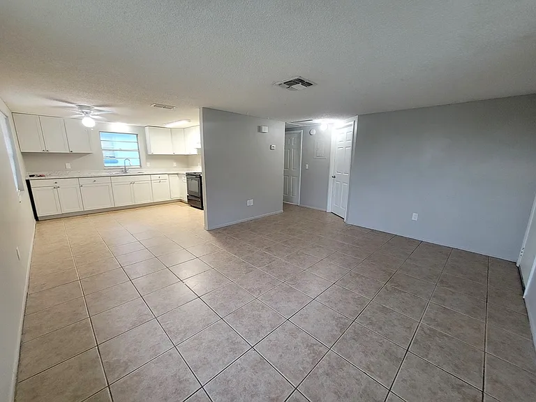 6445 Illinois Ave #6445 — Photo 3