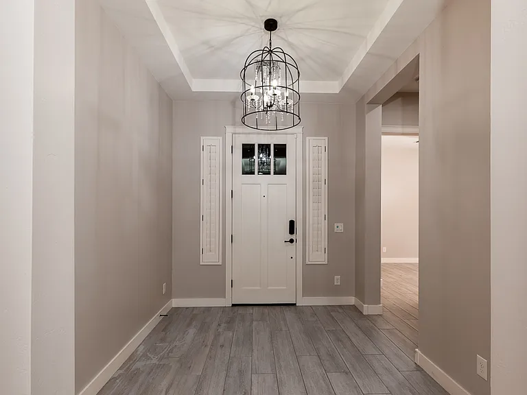 9216 W White Feather Ln — Photo 4