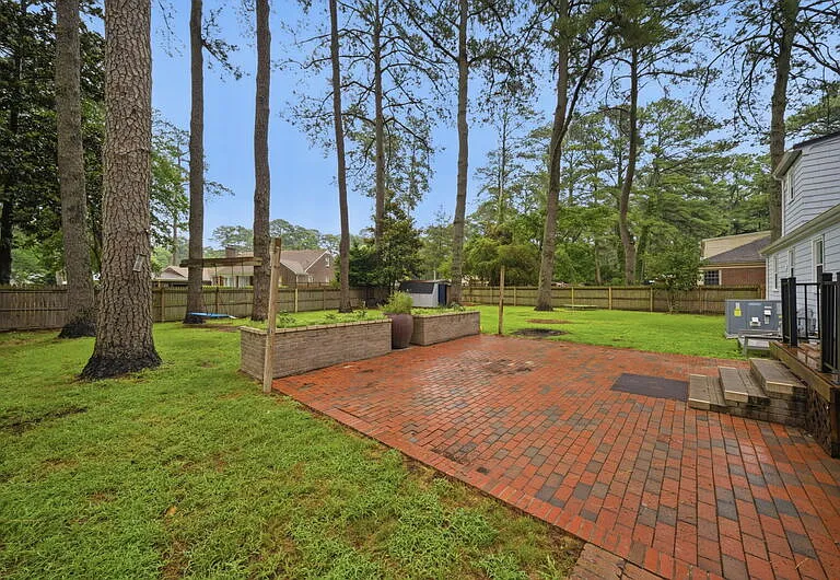 2808 Acres Rd — Photo 29
