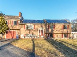 131 Lakeside Dr, Bridgewater, MA 02324