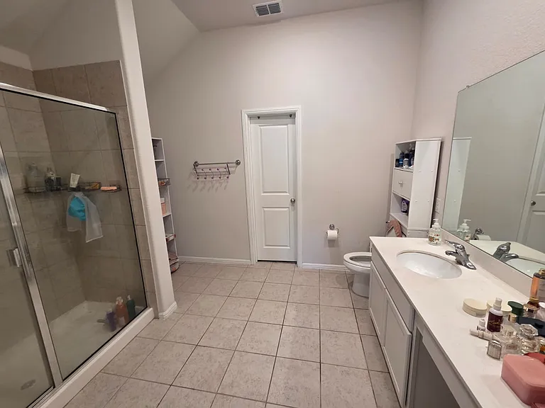 1512 Springtree Dr — Photo 9