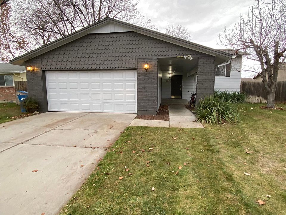 Nice House in Nice Neighborhood 10 minutes from BSU and Downtown Boise!