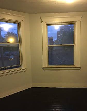 3rd image of 2823 Highland Ave
