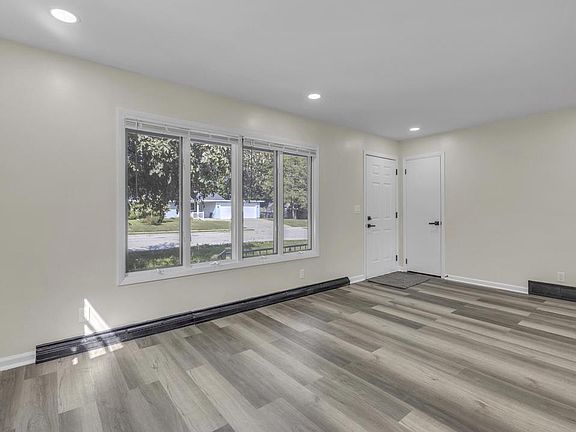 2nd image of 1209 N 28th STREET
