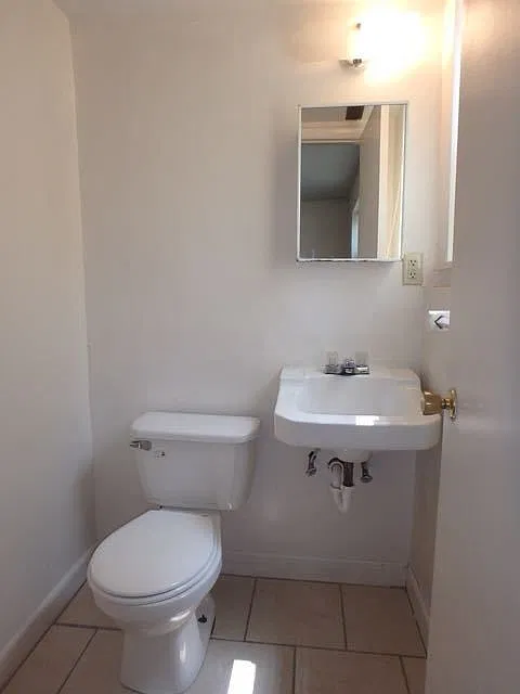 211 Waugh St — Photo 1