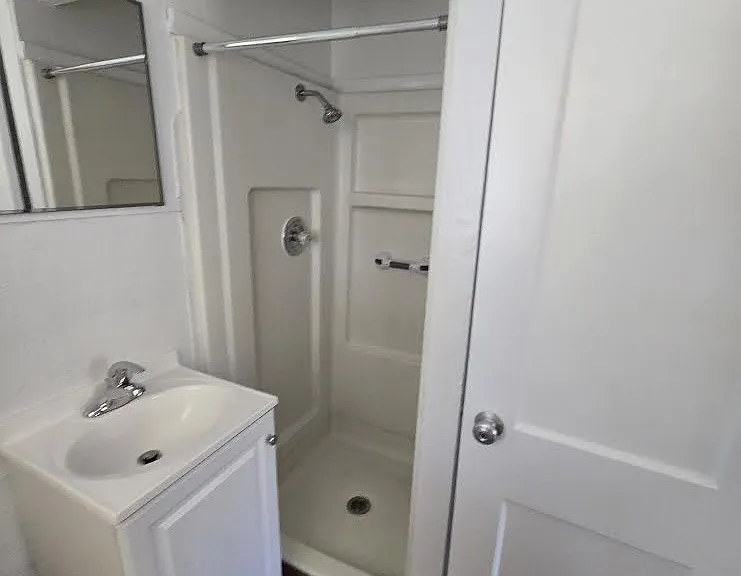307 W Montezuma Ave #1 — Photo 3