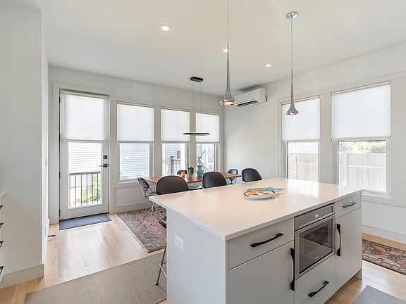 4th image of 9 Jackson St Unit 9