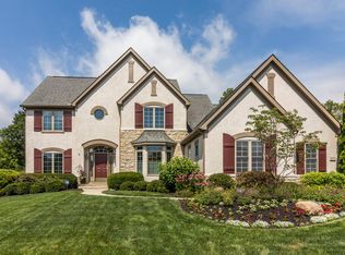 8199 Winchcombe Dr, Dublin, OH