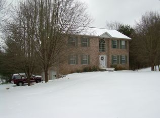 1327 Oak Valley Dr, Mount Juliet, TN 37122