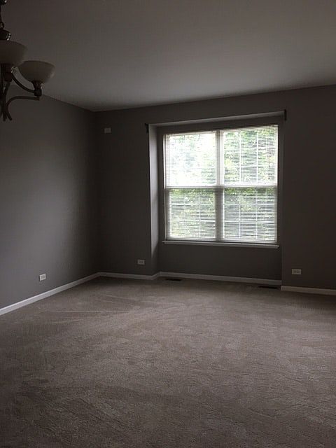 1st image of 1625 Edinburgh Dr #116-3