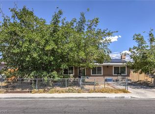 2116 Travis St, North Las Vegas, NV 89030