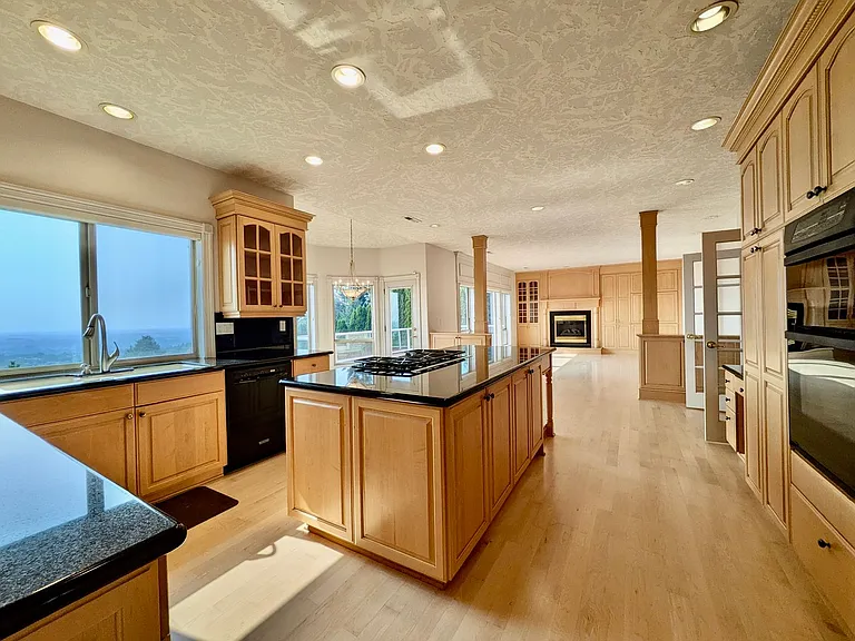 3014 NW Chapin Dr — Photo 14