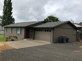 331 NE 4th St, Willamina, OR 97396