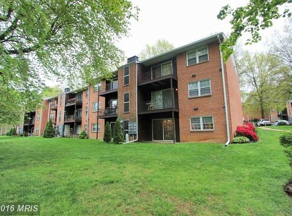 3rd image of 216 Crocker Dr Unit A