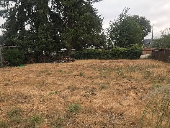 3rd image of 33502 Hillegas Ave