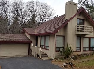17365 Oscar Dr, Grass Valley, CA 95949