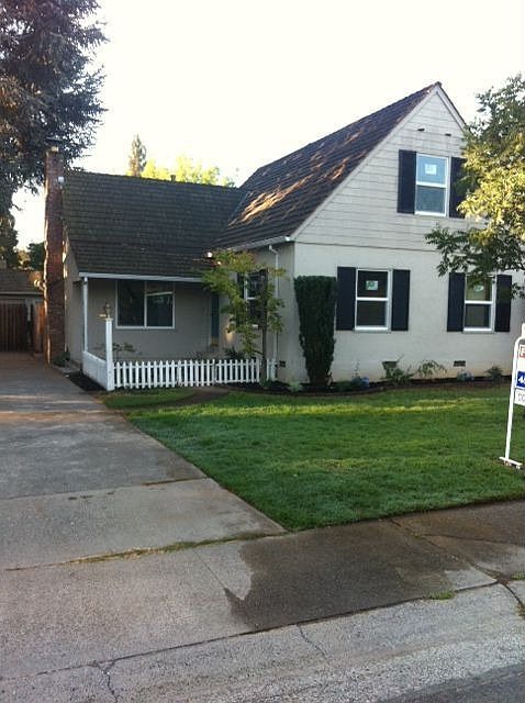 2nd image of 1612 Wentworth Ave