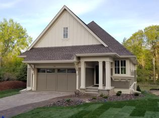 3201 Shadywood Cir, Excelsior, MN 55331