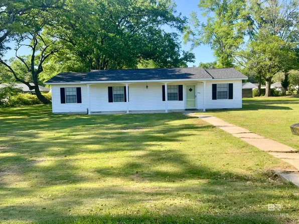 600 W 7th St, Bay Minette, AL 36507