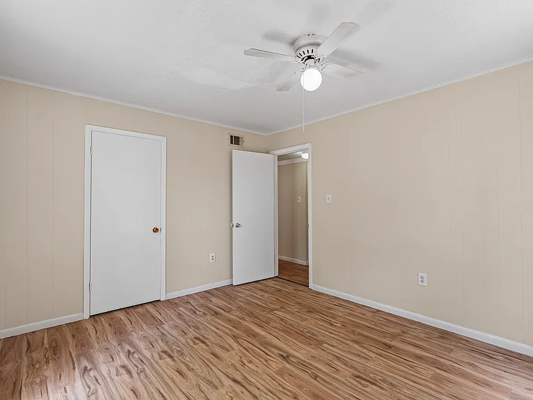 411 C St #3 — Photo 2