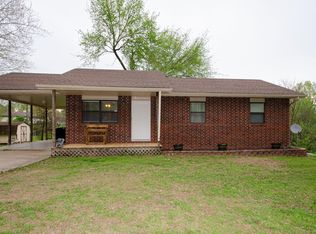 2121 E Rosewood St, Republic, MO 65738
