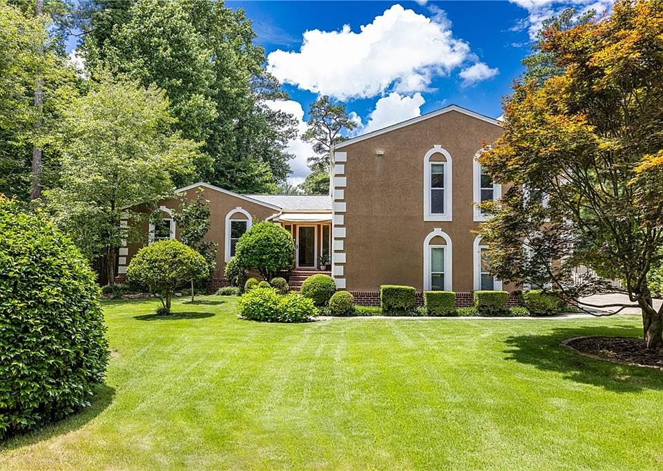1st image of 1373 Colony Dr