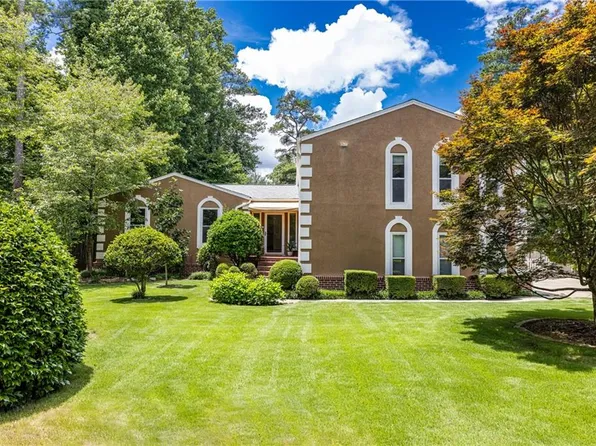1373 Colony Dr, Marietta, GA 30068