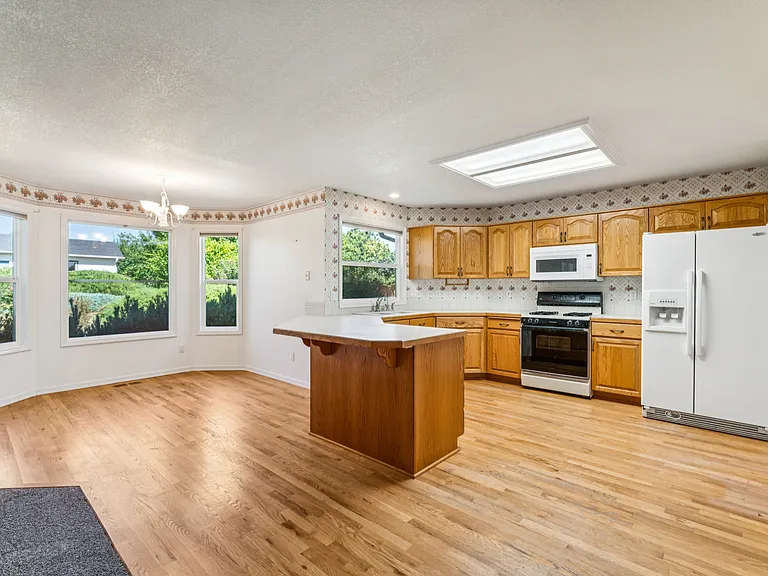 24963 Fox Ridge Dr — Photo 26