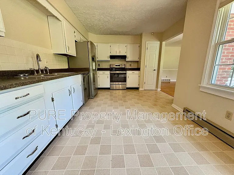2077 Dogwood Dr — Photo 13