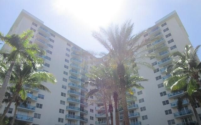1st image of 3801 S Ocean Dr APT 8U