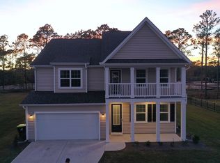 111 Ballantine Grove Ln, Newport, NC 28570