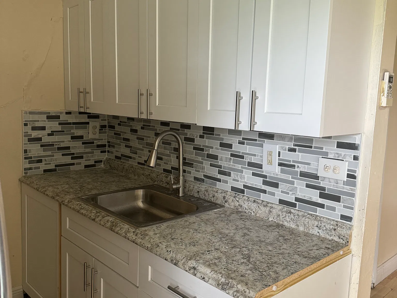 7620 Kimberly Boulevard — Photo 2
