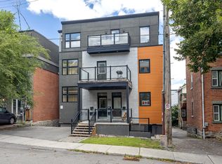 185 Henderson Ave #1, Ottawa, ON K1N 7P7