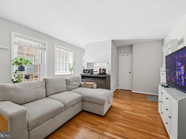 117 E St SE, Washington, DC 20003
