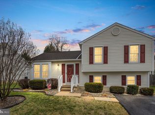 5916 Manor House Ln, Baltimore, MD