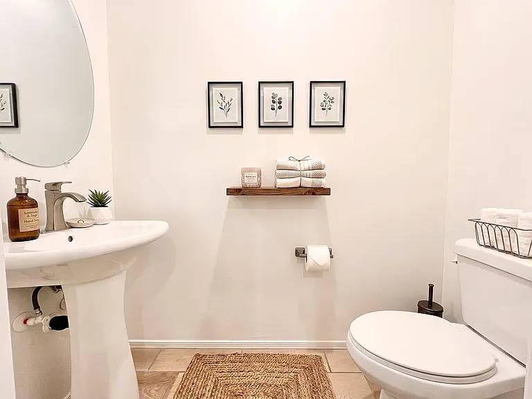 3434 N Longview Ave #11 — Photo 12