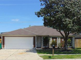 1132 N Sugar Ridge Rd, La Place, LA 70068