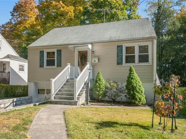 86 S Washington Avenue, Hartsdale, NY 10530