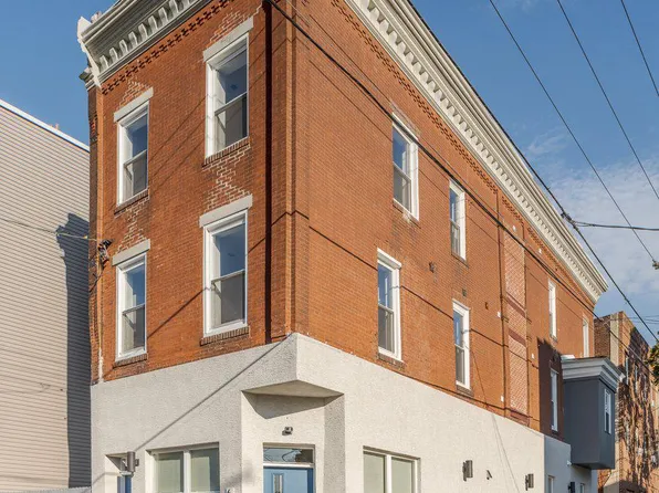 623 W Oxford St, Philadelphia, PA 19122