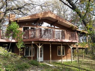 311 Shore Wood Cir NE, Rochester, MN 55906