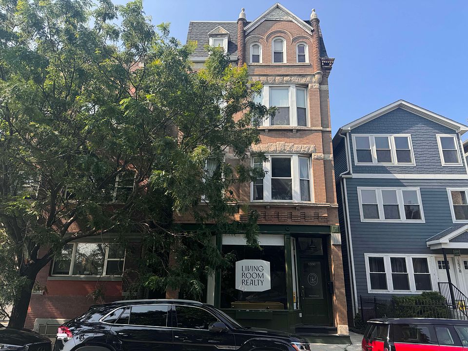 1st image of 1530 W Superior St #2F