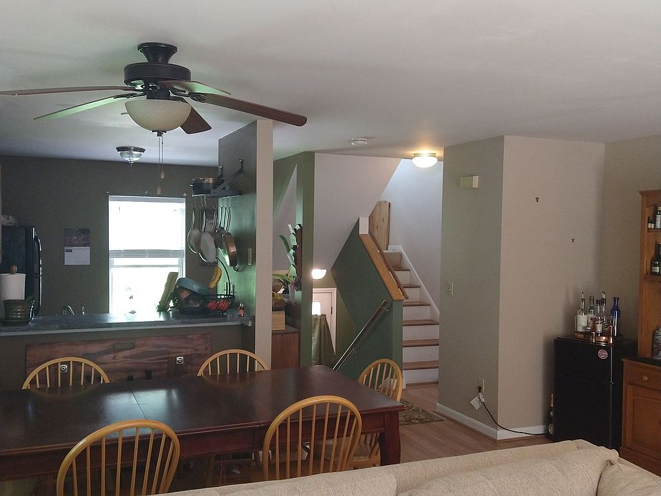 1st image of 178 E Redrock Dr
