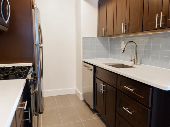 104-60 Queens Boulevard image 2 of 21