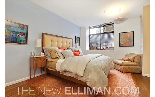 Rented by Douglas Elliman | media 22