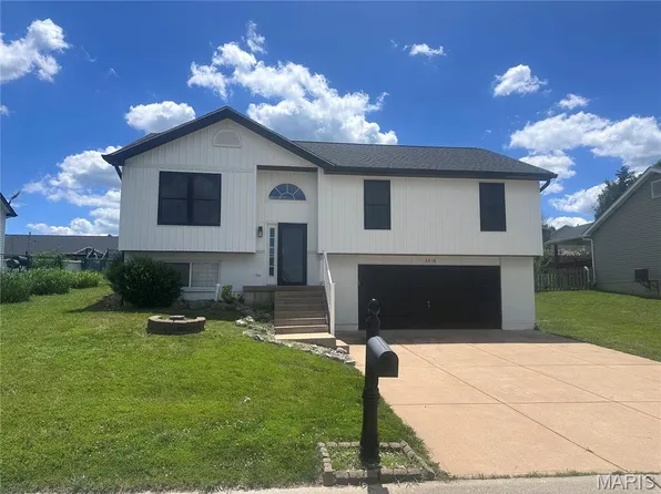 2316 W Ridge Dr, Festus, MO 63028