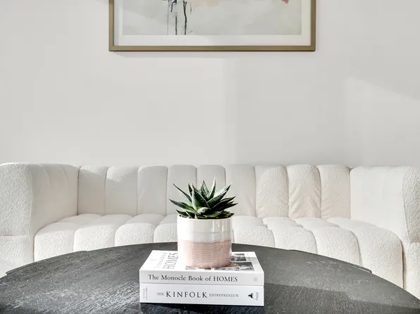 138 East 50th Street image 14 of 69