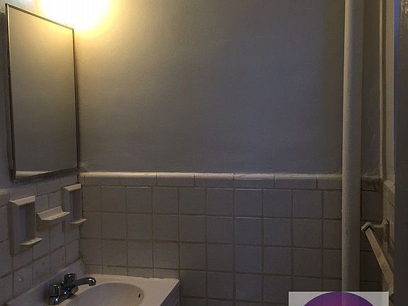 5th image of 540 Ocean Pkwy APT 6O